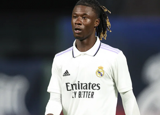 皇马转会动态：卡马文加或成英超诸强争夺焦点